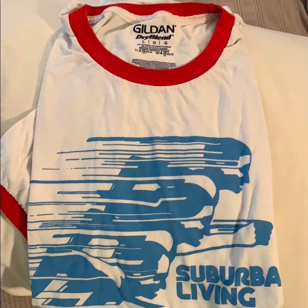 Suburban Living L T-shirt